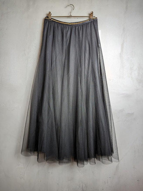 tulle skirt